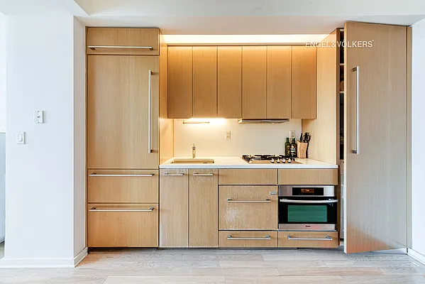 Rented by Engel & Völkers New York City | media 8