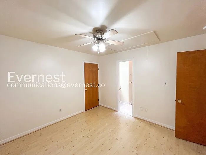 128 Sharps Rd — Photo 18