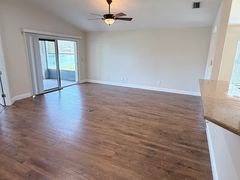 5373 Outlook Dr — Photo 5