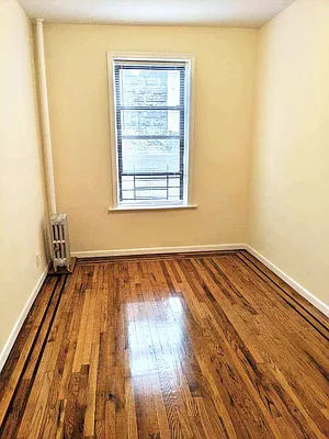 Rented by Amorelli Realty | media 23