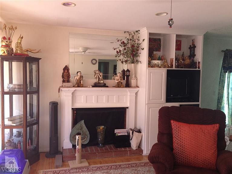 2nd image of 897 Boxthorn Ave