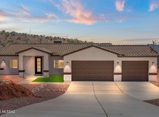 1667 Avenida Calamar, Rio Rico, AZ 85648