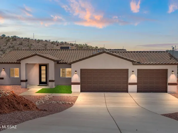 1667 Avenida Calamar, Rio Rico, AZ 85648