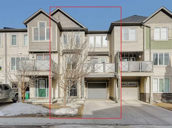 169 S Windstone Park SW, Airdrie, AB T4B 3X4