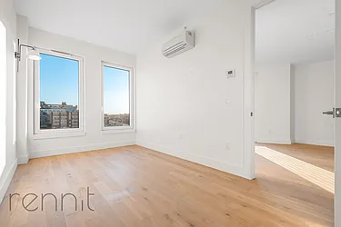 Rented by Rennit Inc.