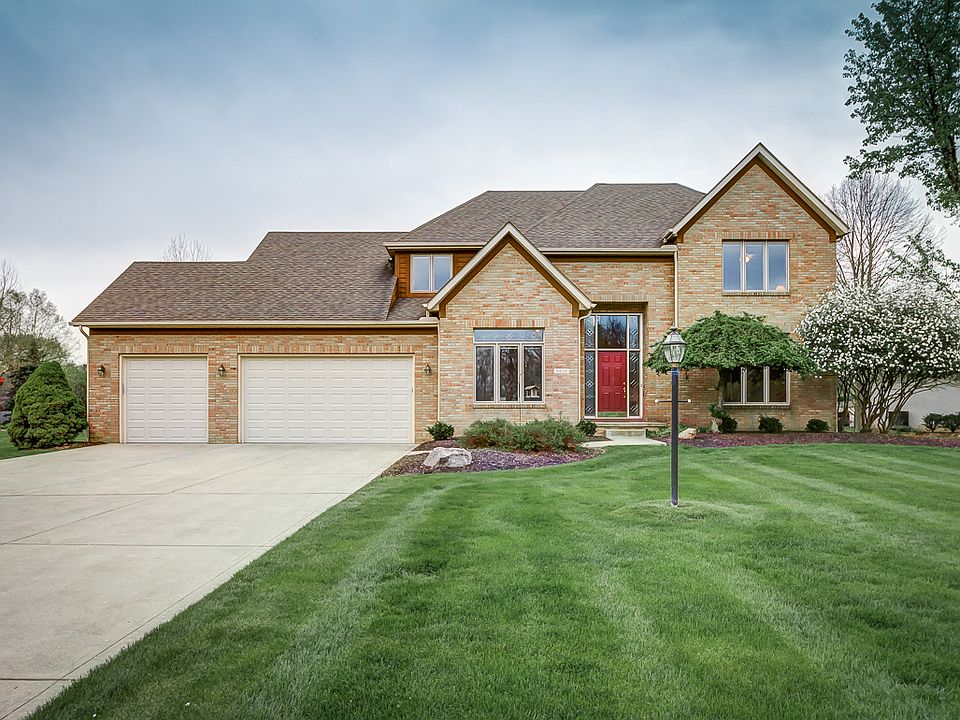1st image of 8829 Chateau Dr NW