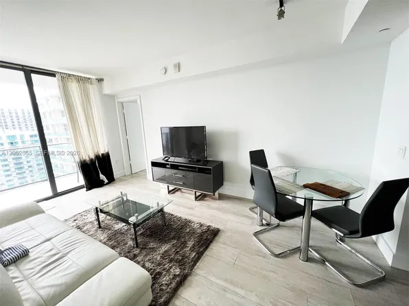 121 NE 34th St, Miami, FL