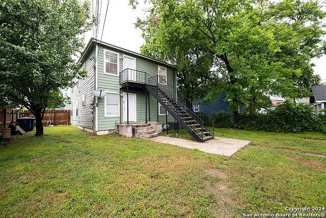 Building Photo - 1340 W Ridgewood Ct #2