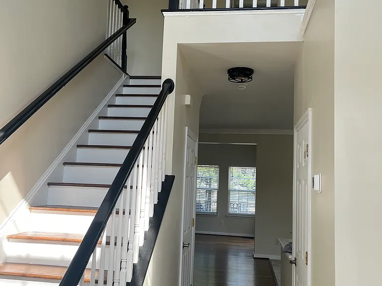 124 Point Hollow Pl — Photo 15