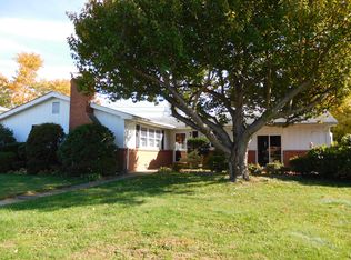 120 Linden Tree Ln, Newark, DE 19711