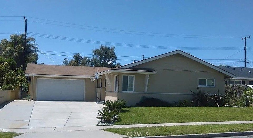 1st image of 351 Crocker Ave