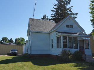 608 15th Ave W, Ashland, WI 54806