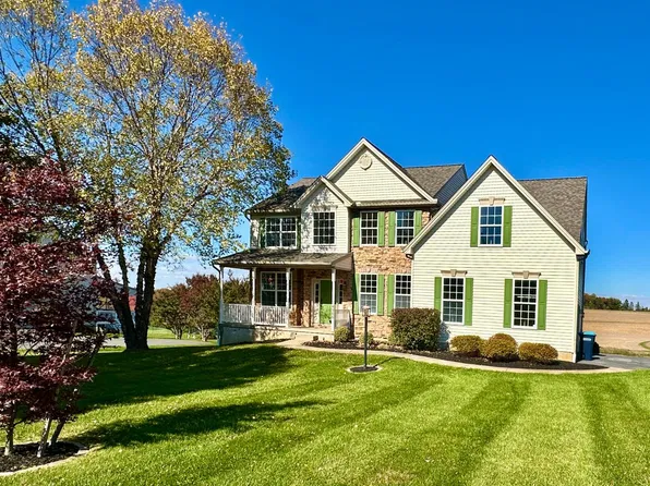 4355 Sycamore Ln, Red Lion, PA 17356