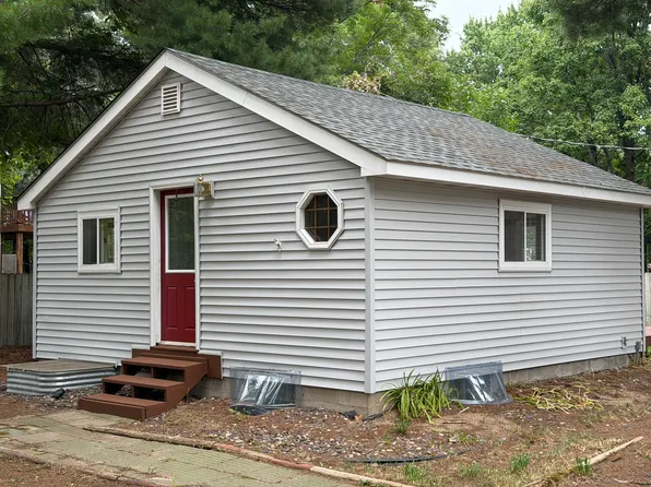 22751 Boyne St NE, Stacy, MN 55079