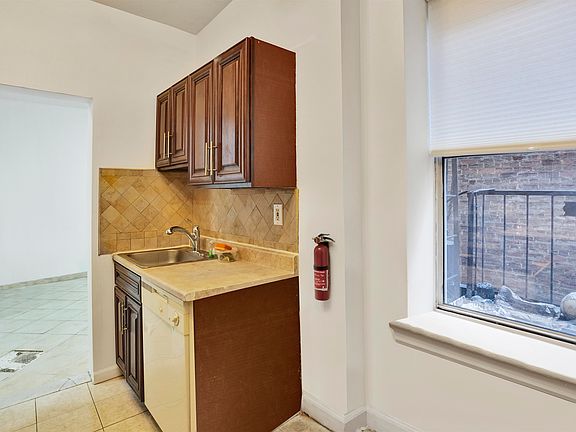 4th image of 101 73rd St APT 10