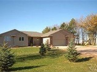 25569 470th Ave, Crooks, SD 57020