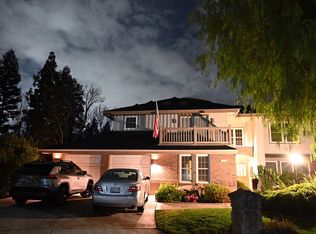 9105 N Rittenhouse Ln, Fresno, CA 93720