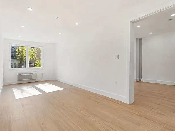 175 Rochester Avenue image 1 of 8
