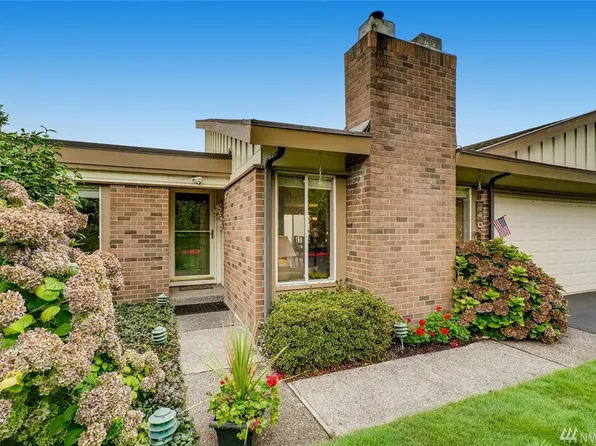 15920 NE 15th St #1, Bellevue, WA 98008