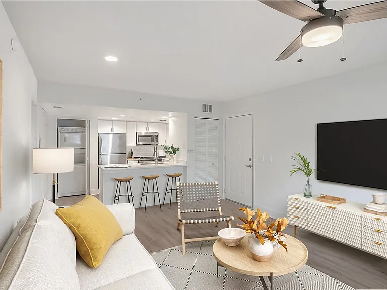 Palm Trace Landings Apartments — Photo 75