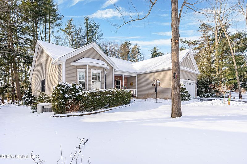 4th image of 5011 Colonial Drive