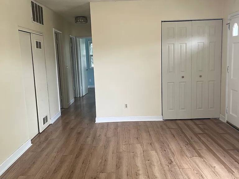 4614 Annhurst Rd — Photo 9