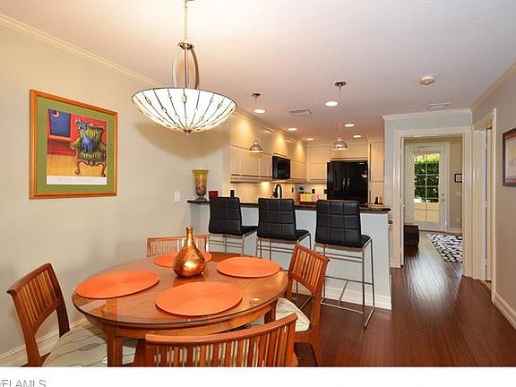 3rd image of 28479 Villagewalk Blvd