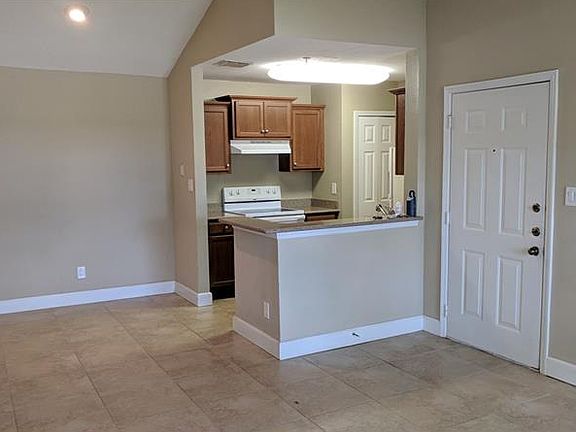 4th image of 4028 Crockers Lake Blvd #24