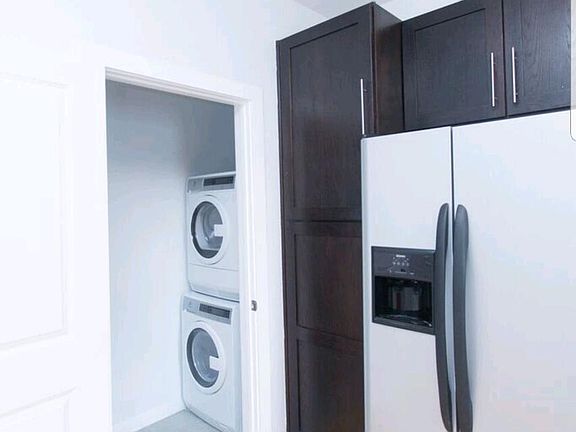 Electrolux washer & dryer