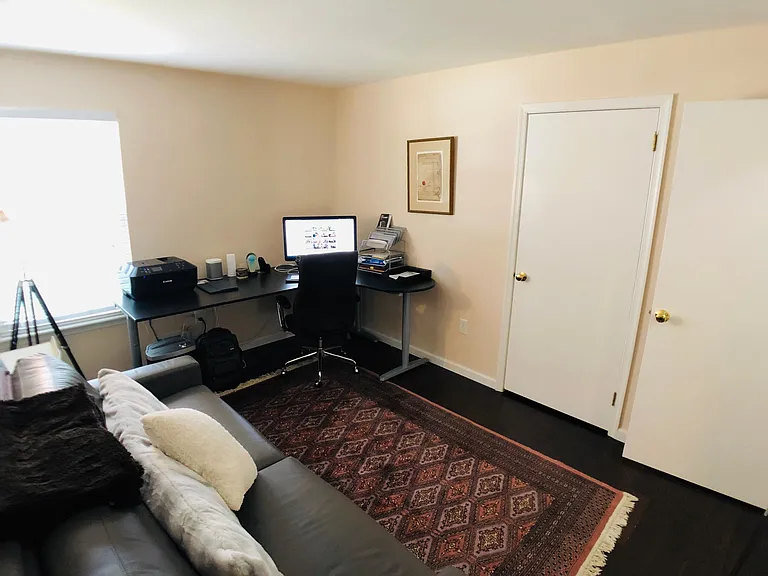2501 Vroom Dr — Photo 17