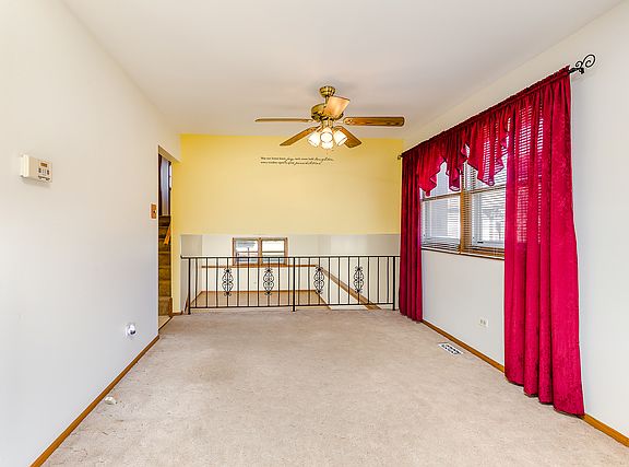 4th image of 8350 Oak Park Ave
