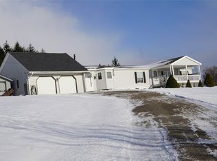 6 Quinleven Rd, Newark Valley, NY 13811