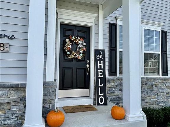 4th image of 168 Salisbury Cir