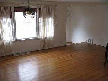 5th image of 1433 Hull Ave