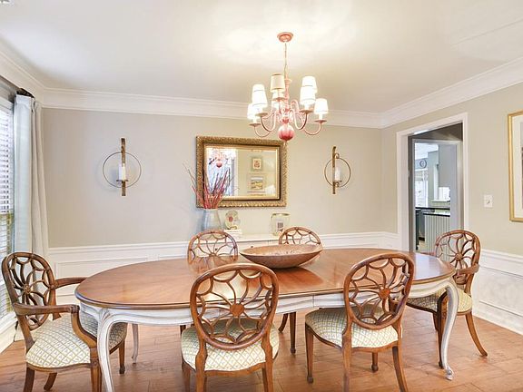 5th image of 205 Kaolin Ct
