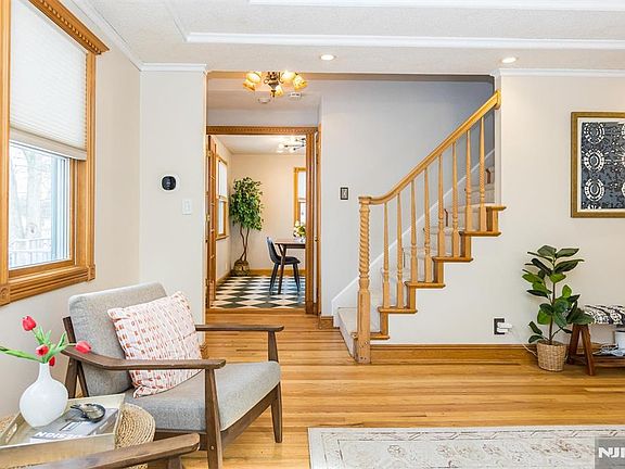 4th image of 171 Sadler Rd