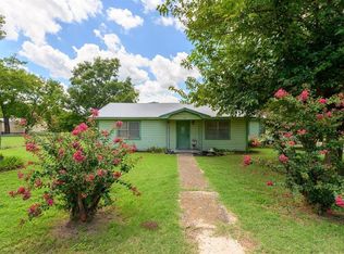 307 N Lee St, Valley View, TX 76272