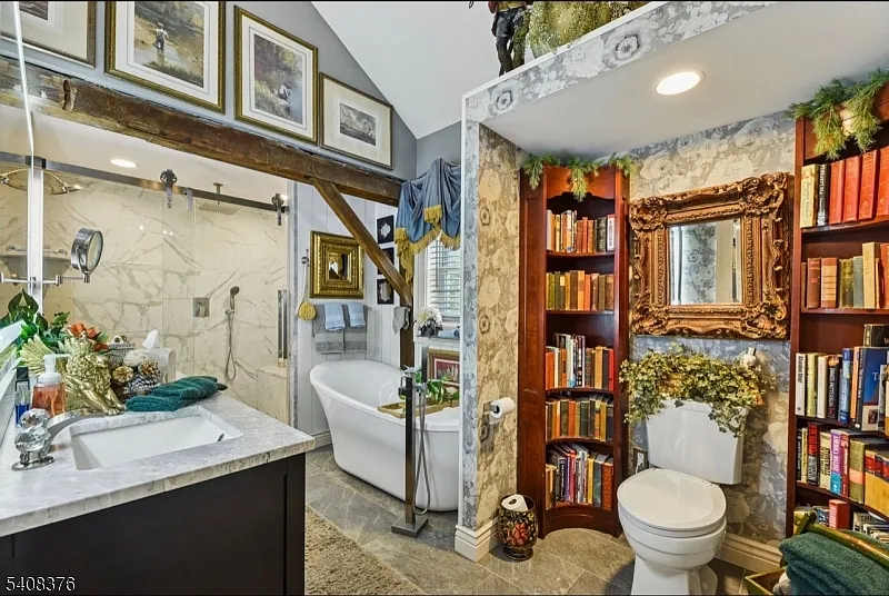 1 bed, 1.0 bath, 1700 sqft, $3,250 — Photo 4