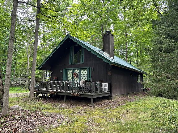 4th image of 2742 Rockwell Dr