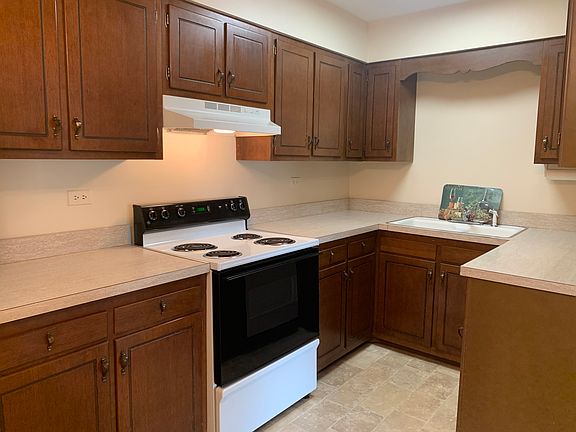 5th image of 4221 Saratoga Ave APT 208A