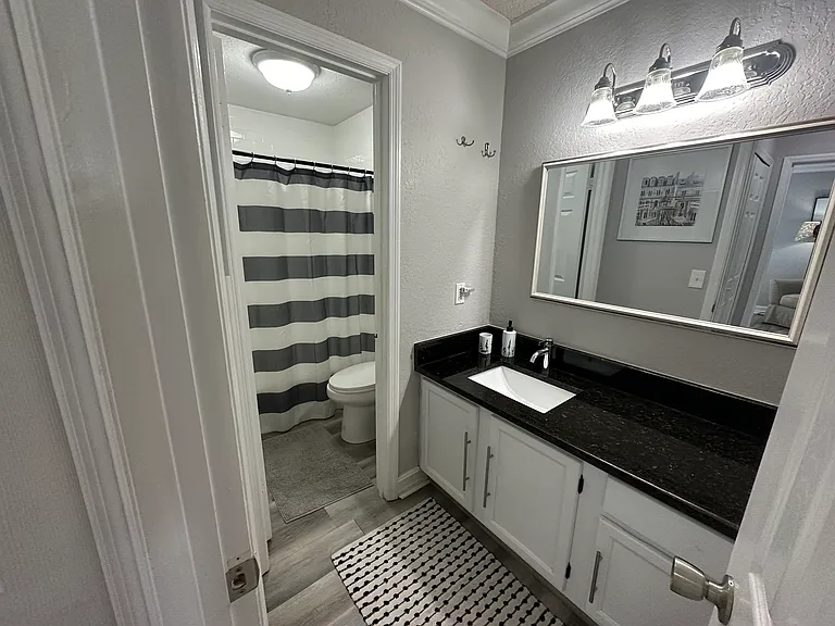 3014 Antique Oaks Cir #114 — Photo 8