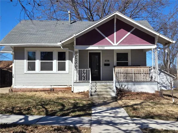 1036 Brown Ave, Osawatomie, KS 66064