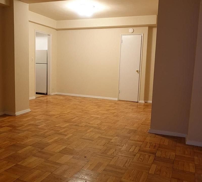 1st image of 225 E 46th St APT 2C