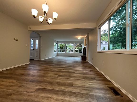 5th image of 14769 SE 63rd St