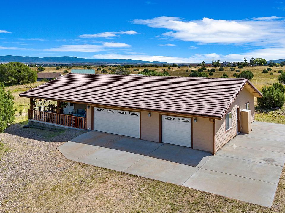 1st image of 4595 W Babycakes Way