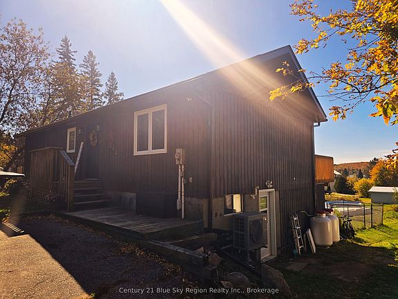 3rd image of 203 Labrecque St