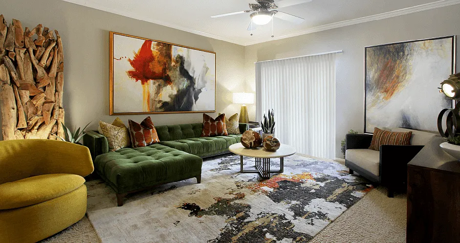 Kensington Square Apartments — Photo 3