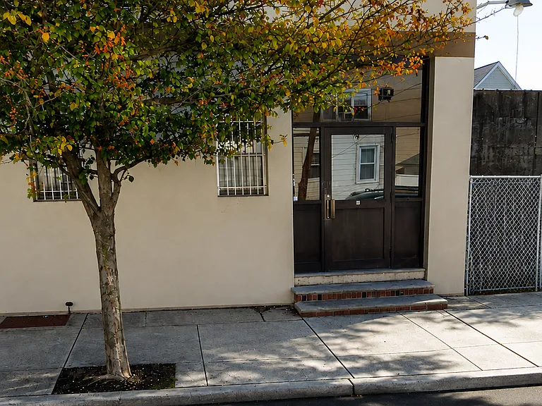 573 Van Houten Ave #3 — Photo 1