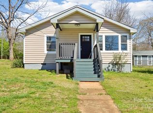 604 Rankin Ave, Mount Holly, NC 28120