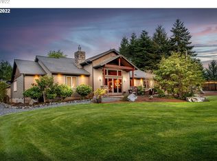 93921 Earl Ln, Coos Bay, OR 97420